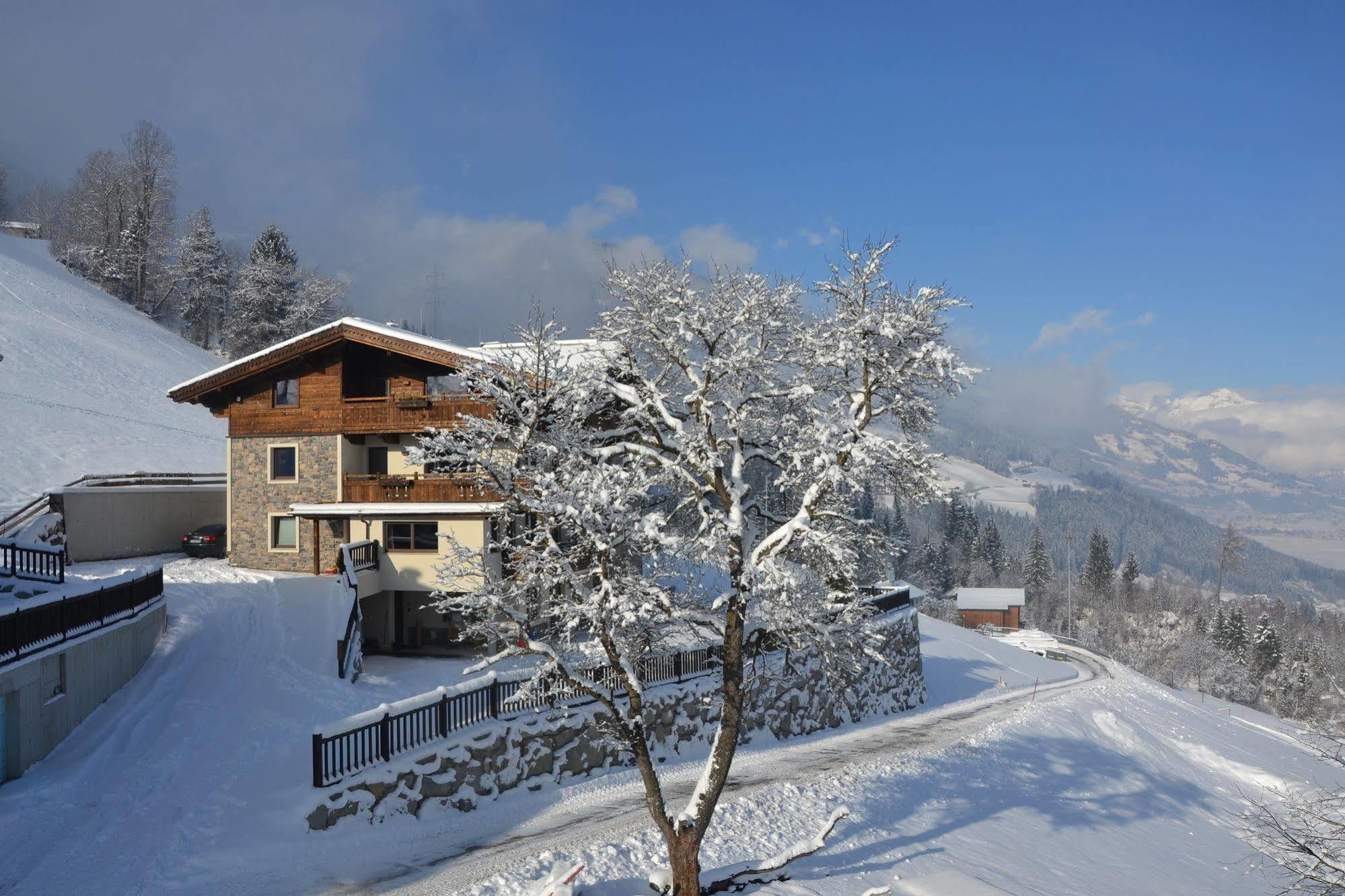 Chalets & Apartments Wachterhof Kaltenbach Kültér fotó